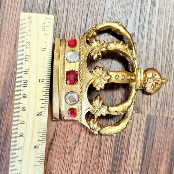 Vintage Set of 14 Gold Crown Ornaments Gold with Green Red And Clear Gem Accents - Picture 11 of 15